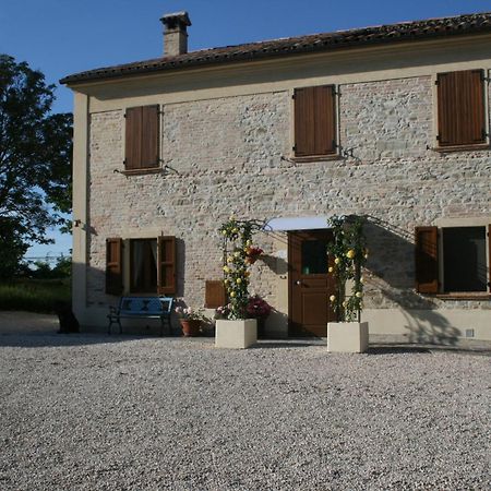 B&B La Fenice Montegridolfo Eksteriør bilde